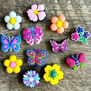 Jibbitz. Flowers & Butterflies. Set of 12. Fits Crocs & similar. Fun to share🌺